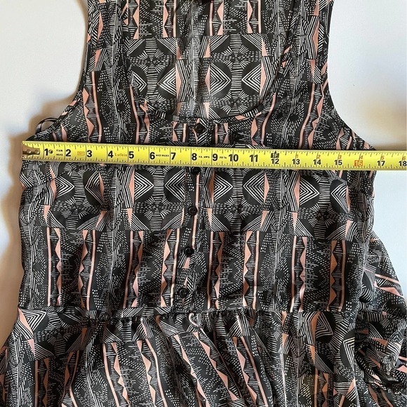 𝅺❤️ Material Girl High Low Top - Picture 6 of 7